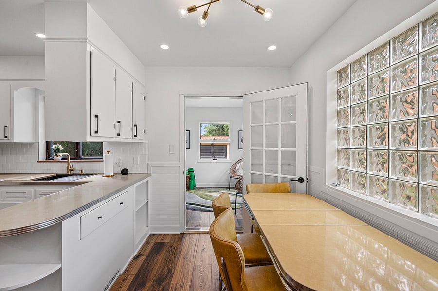 Furnished Finder property 716336_1 photo 22