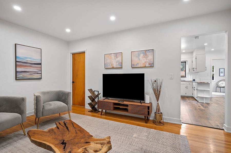Furnished Finder property 716336_1 photo 32