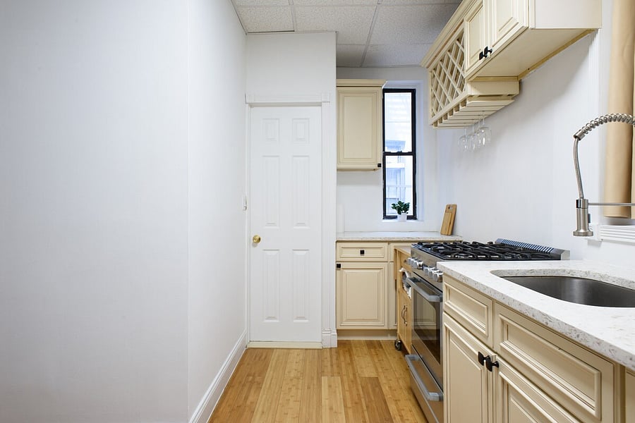 Furnished Finder property 716376_2 photo 21