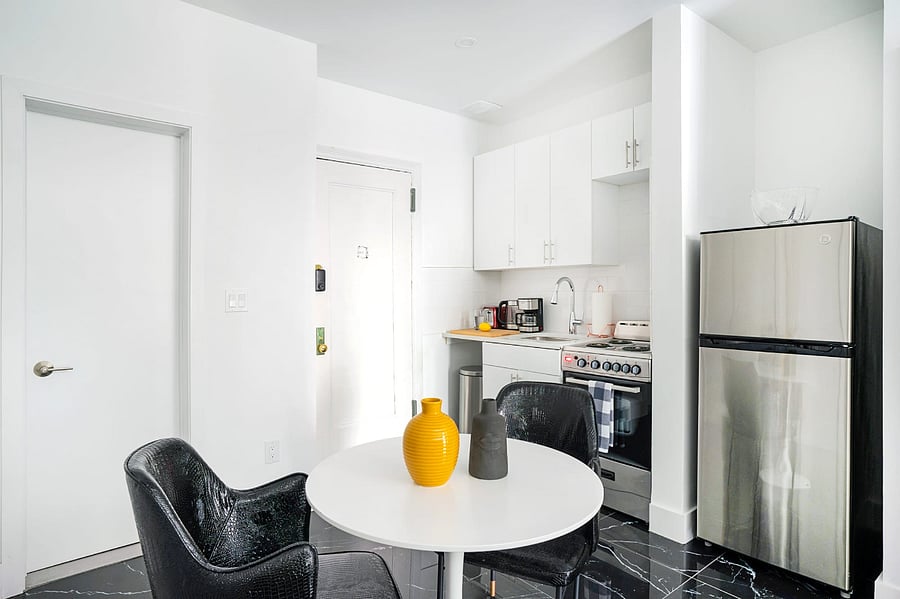 Furnished Finder property 716376_21 photo 9