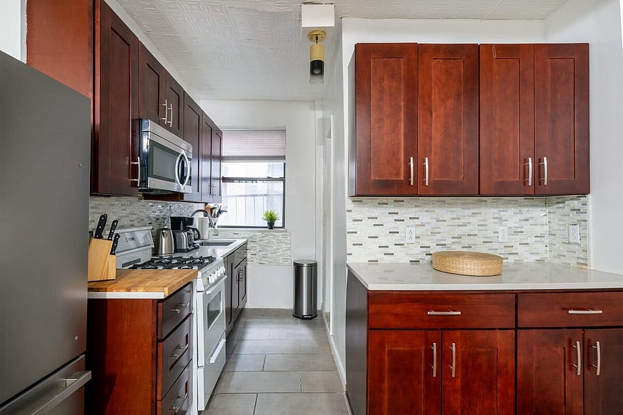 Furnished Finder property 716376_6 photo 10