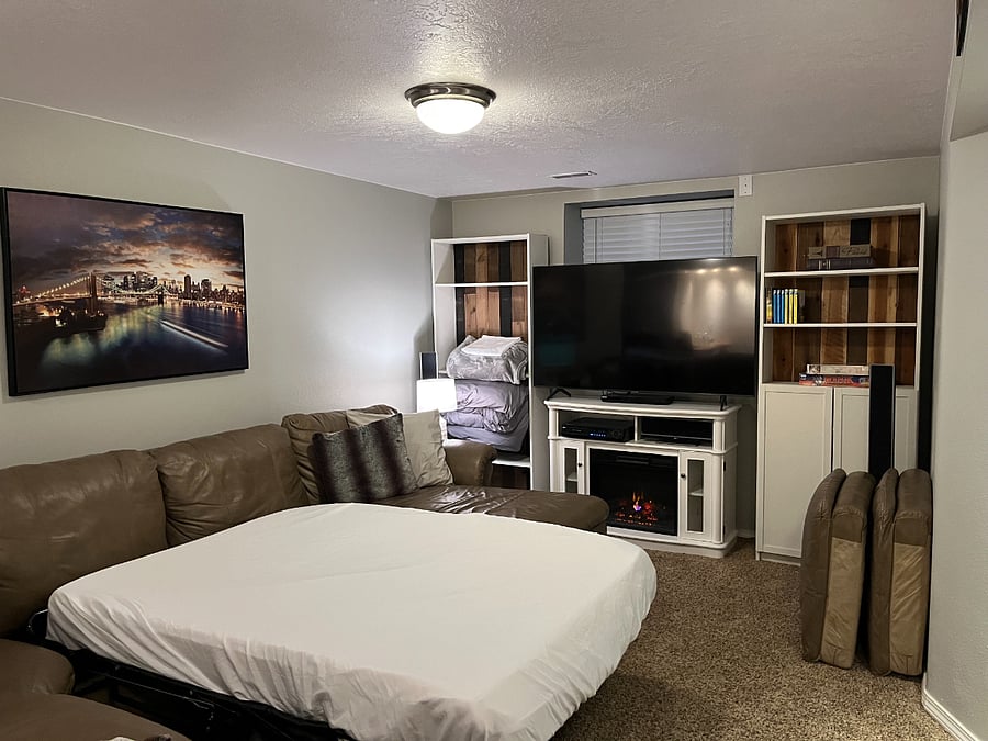 Queen size pullout bed