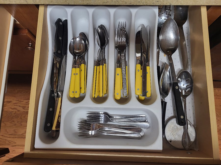 Cutlery - 1 of 4 drawers