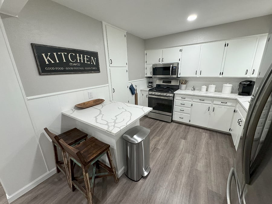 Furnished Finder property 716416_3 photo 17