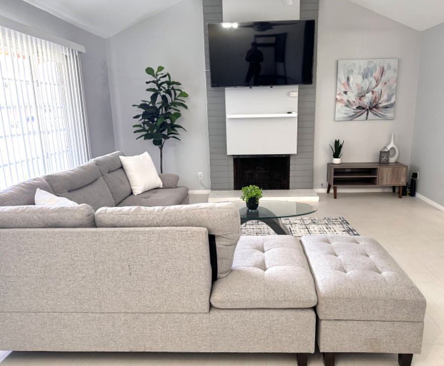 Furnished Finder property 716440_1 photo 1