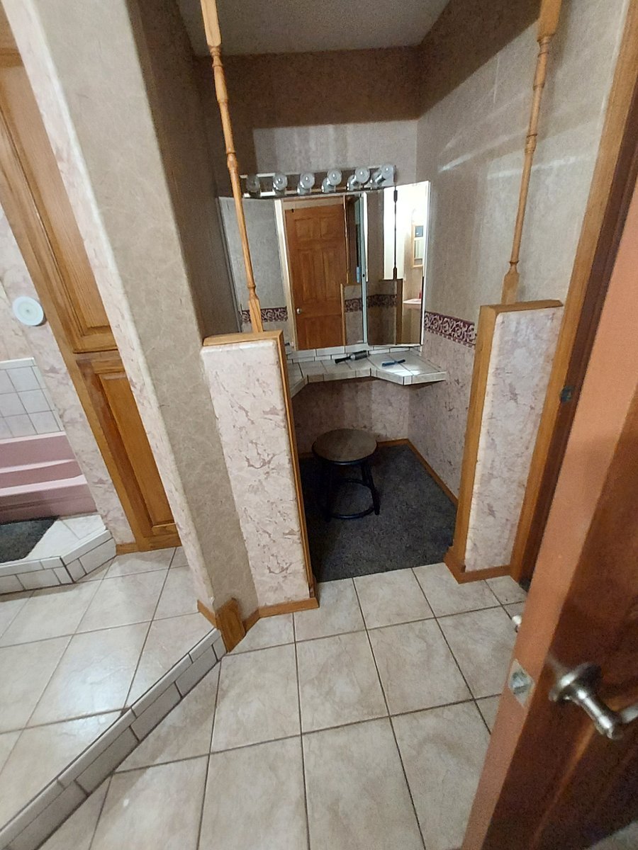 Furnished Finder property 716492_1 photo 8