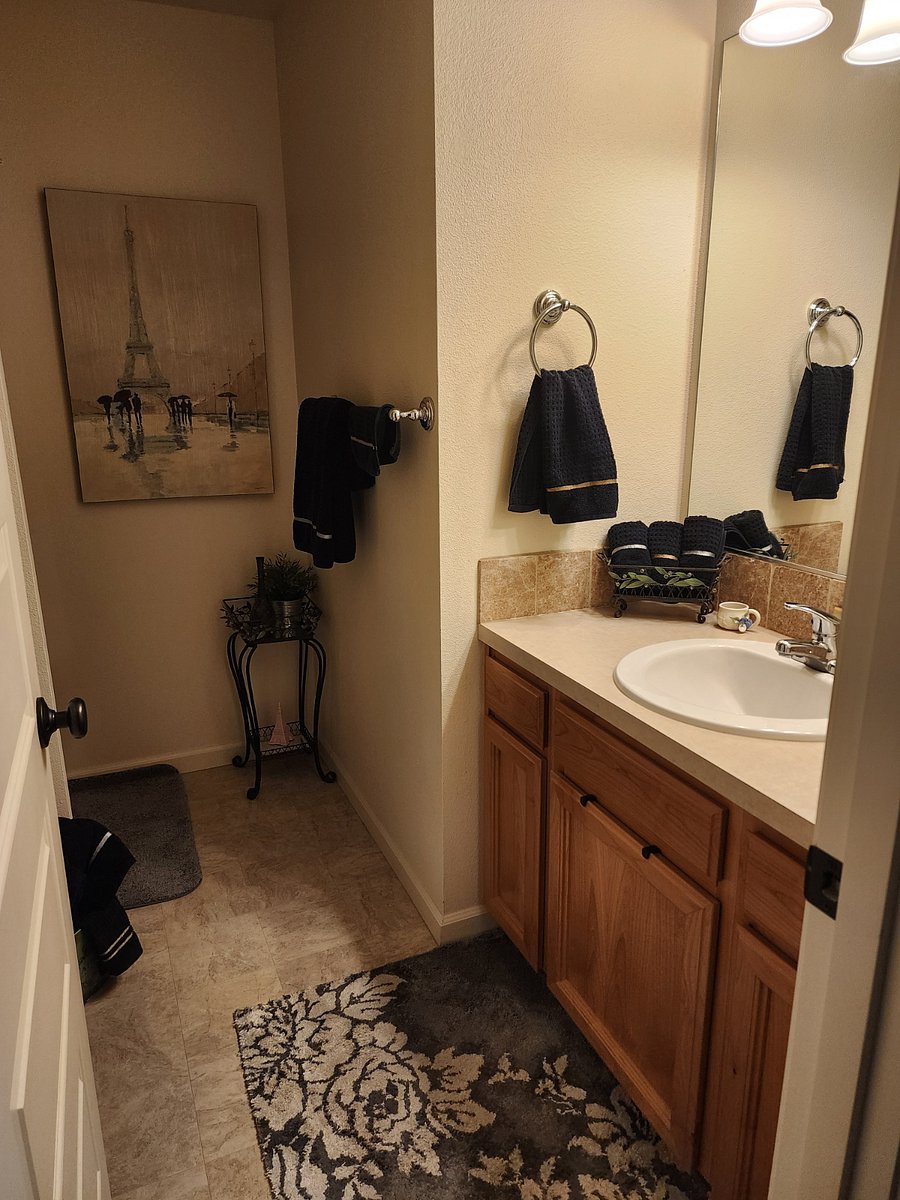Furnished Finder property 716495_1 photo 5