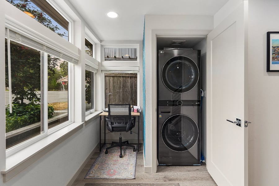 Furnished Finder property 716522_1 photo 16