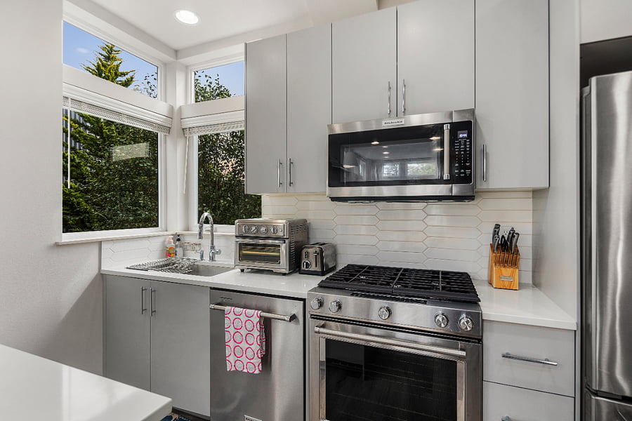 Furnished Finder property 716522_1 photo 11