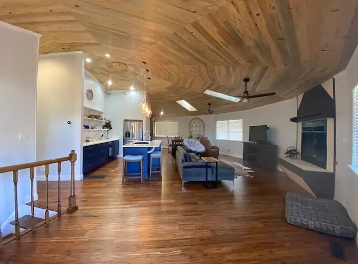 Furnished Finder property 716535_1 photo 5