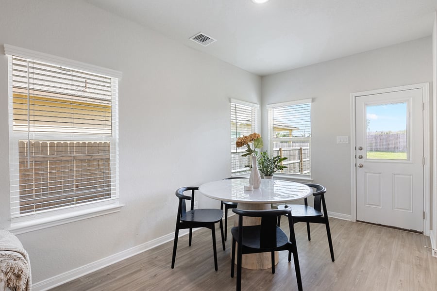 Furnished Finder property 716541_1 photo 4
