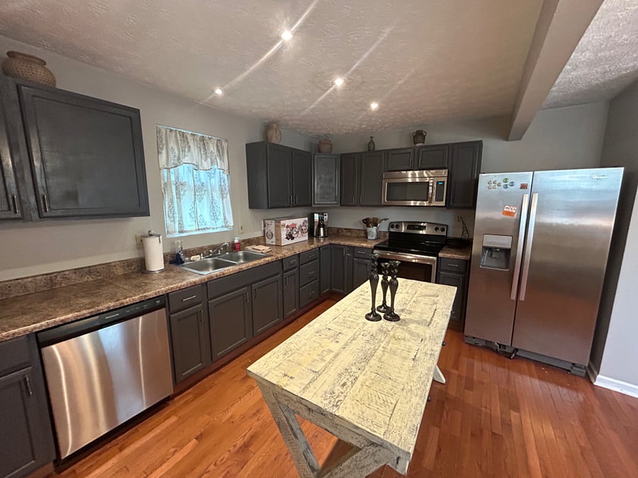 Furnished Finder property 716553_1 photo 10
