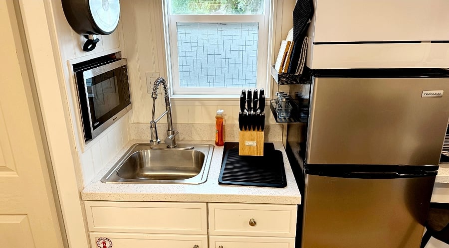 Furnished Finder property 716559_1 photo 9