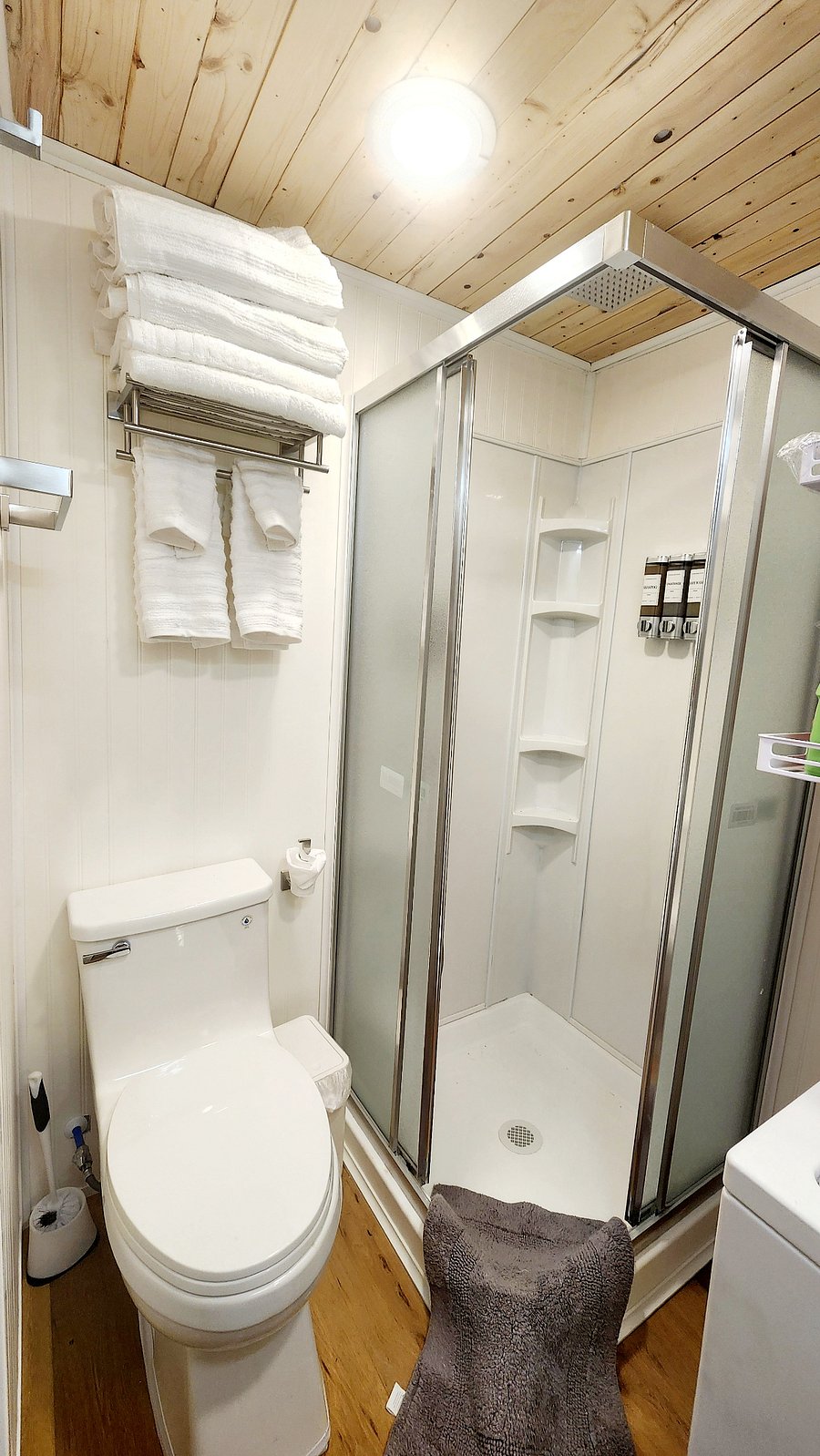 Furnished Finder property 716559_1 photo 23