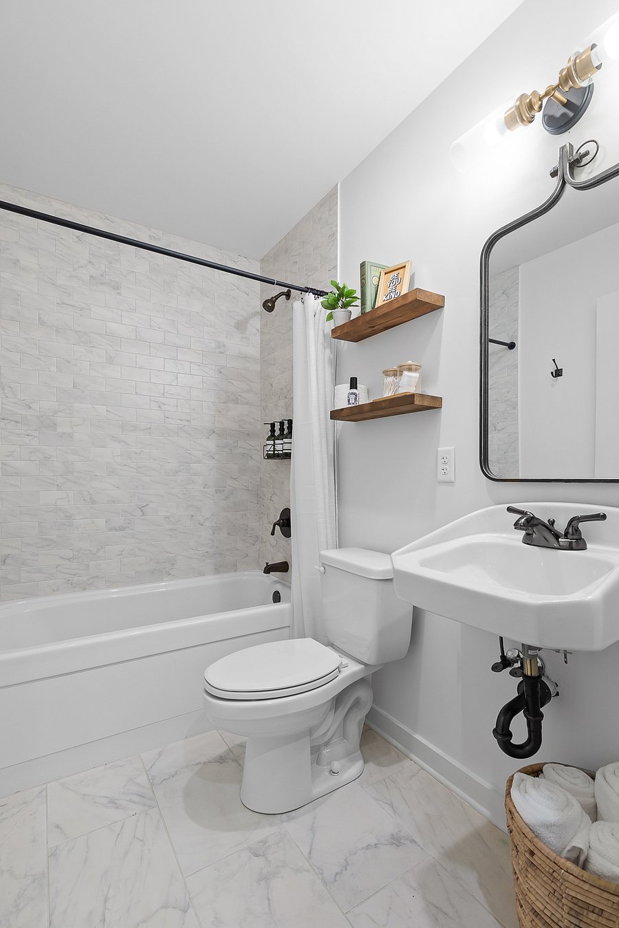 Furnished Finder property 716597_1 photo 13