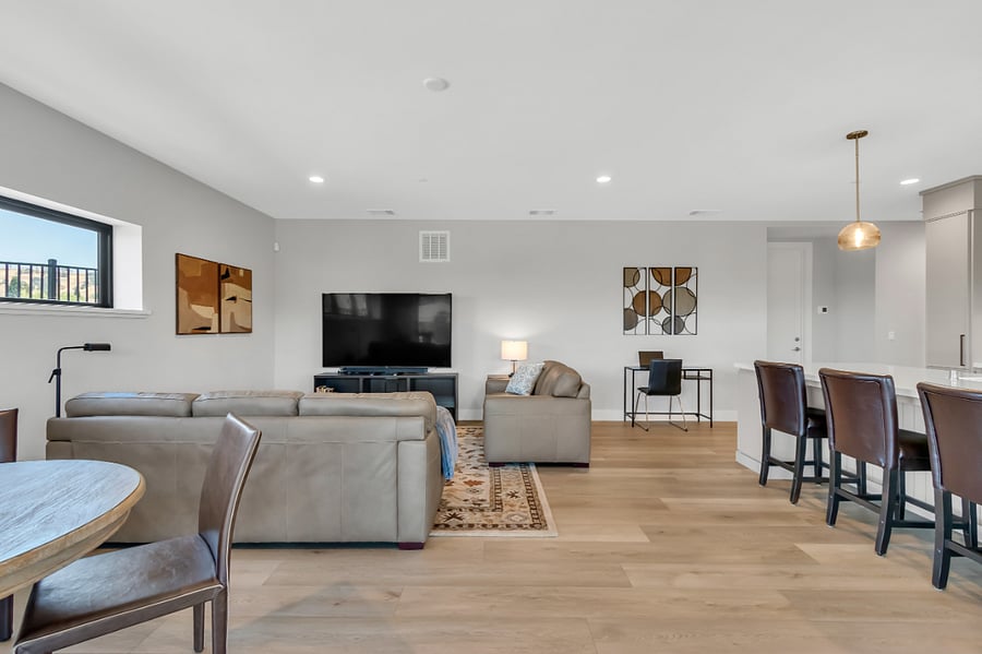 Furnished Finder property 716599_1 photo 16