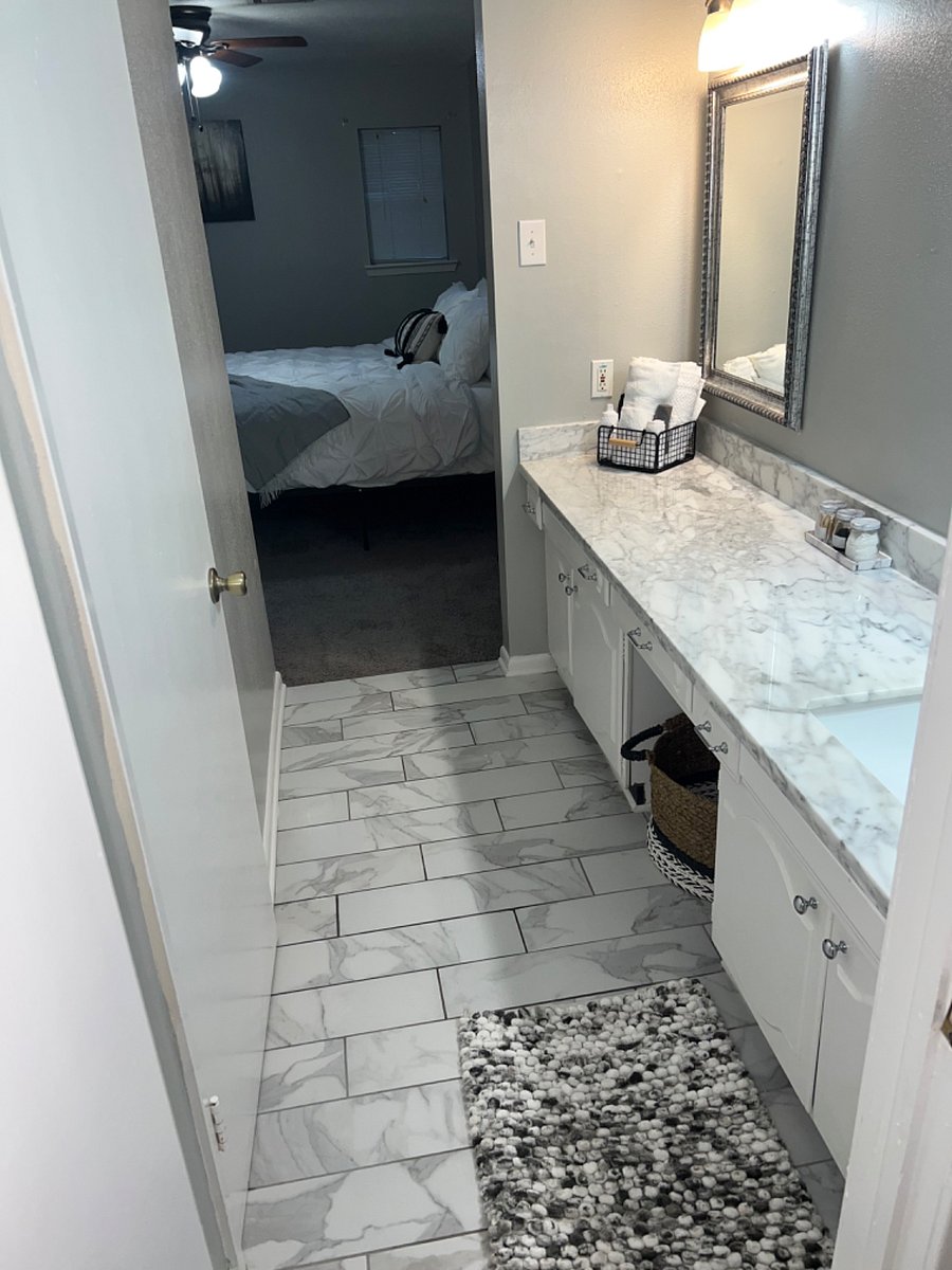 Furnished Finder property 716654_1 photo 3