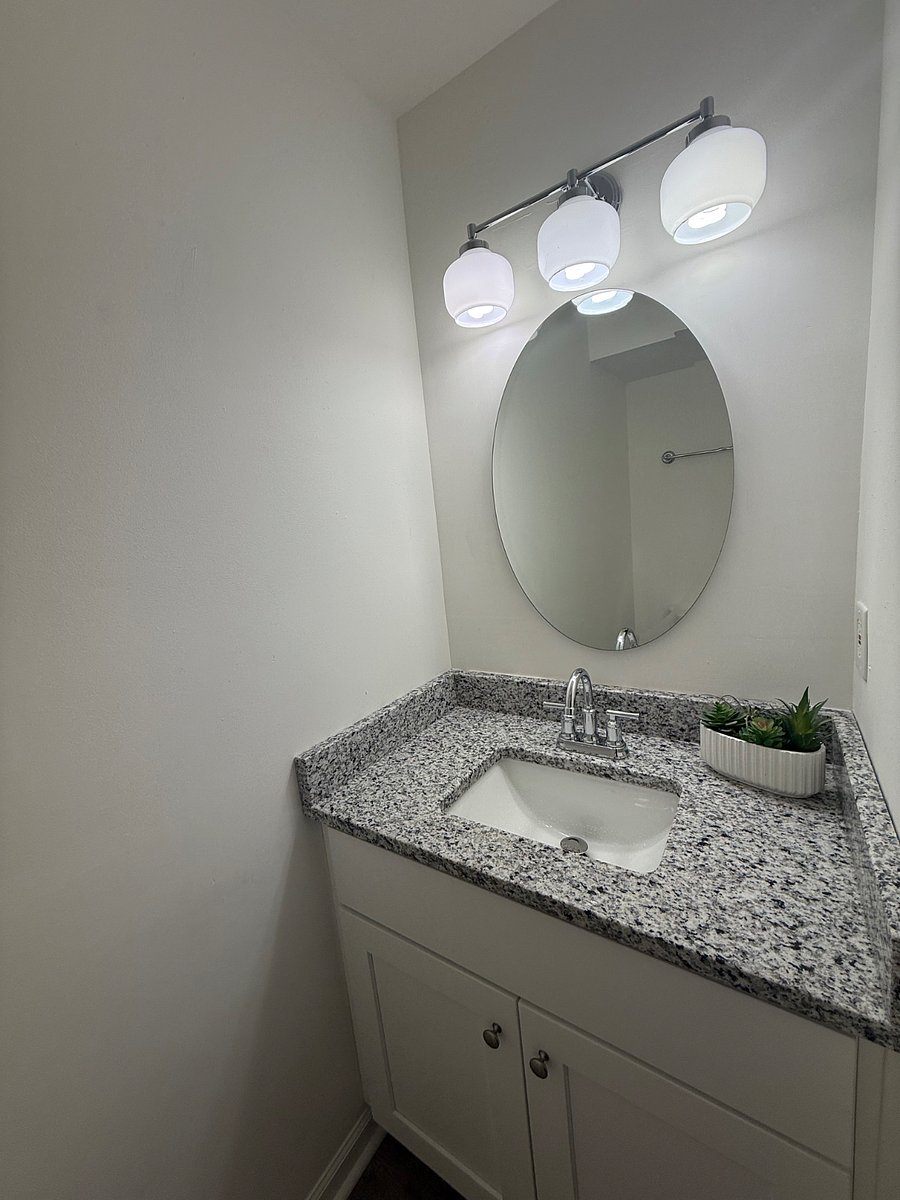 Furnished Finder property 716658_1 photo 13