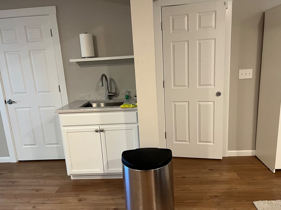 Furnished Finder property 716662_2 photo 9