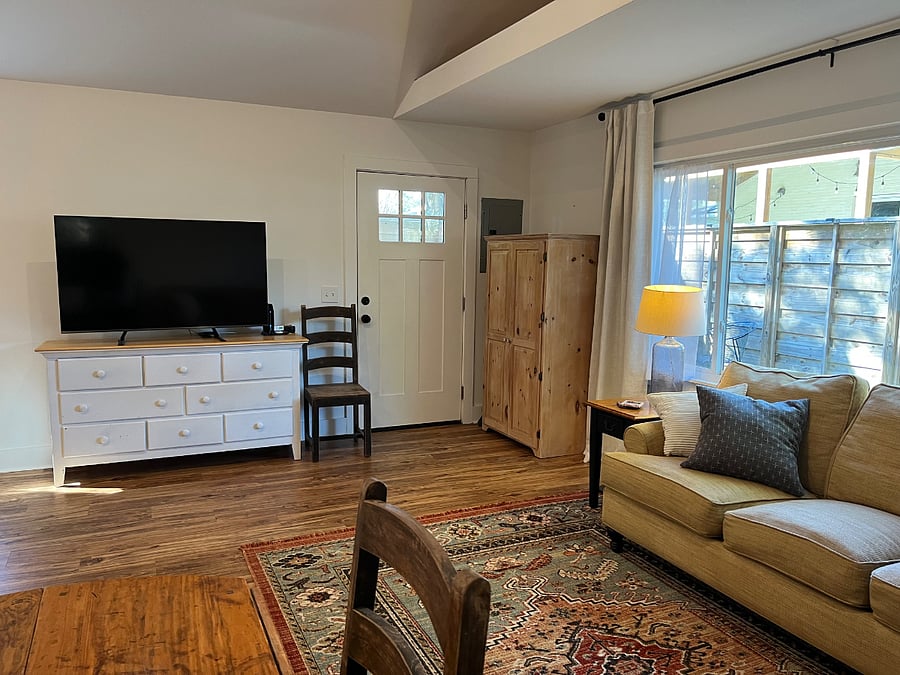 Furnished Finder property 716668_1 photo 11