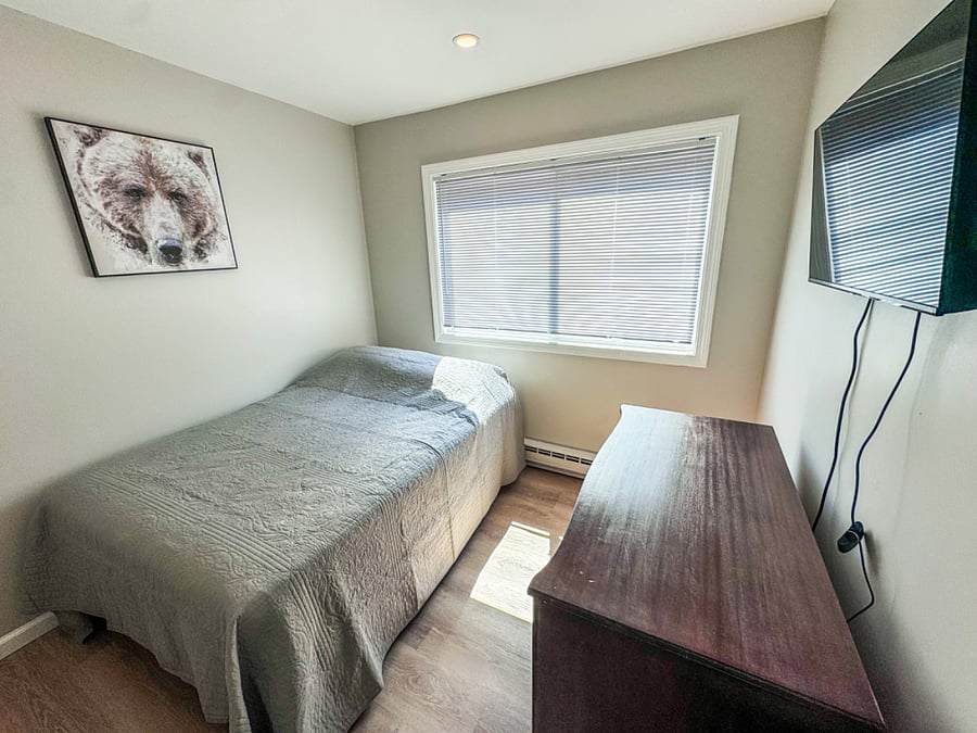 Furnished Finder property 716712_1 photo 10