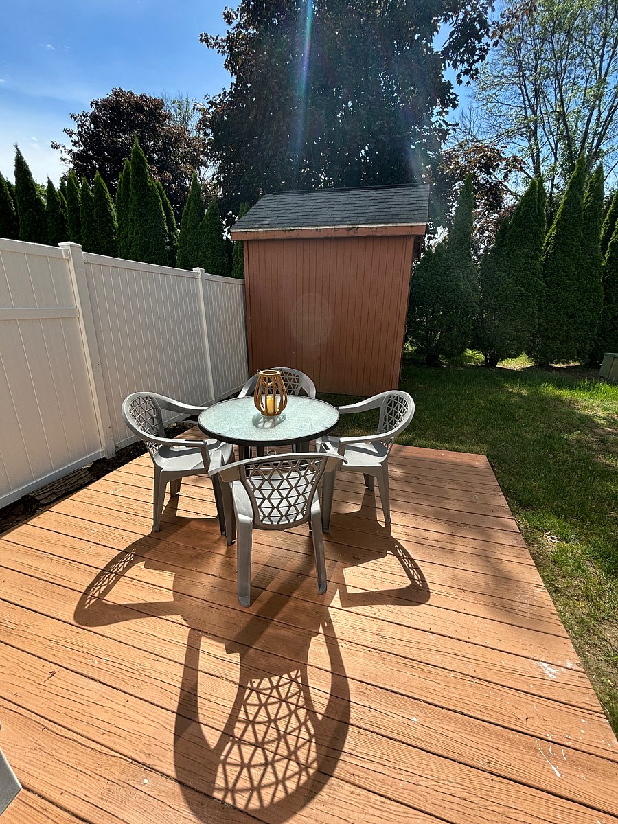 Furnished Finder property 716712_1 photo 12