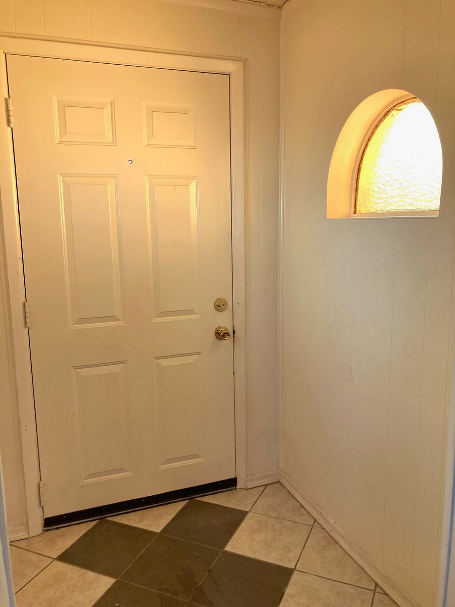 Furnished Finder property 716725_1 photo 3