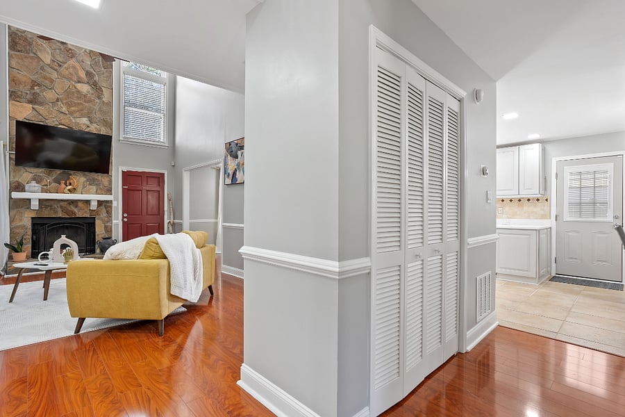 Furnished Finder property 716738_1 photo 9