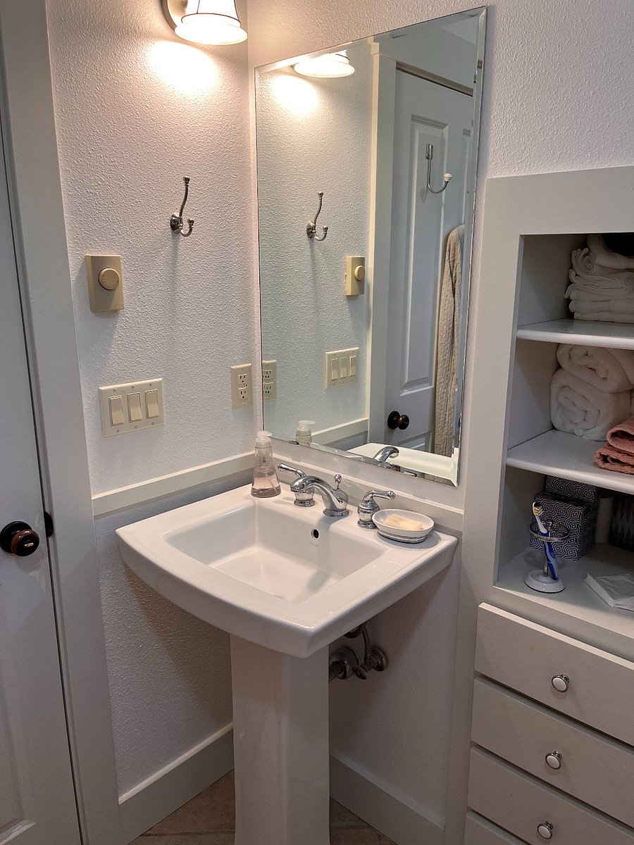 Furnished Finder property 716758_1 photo 9