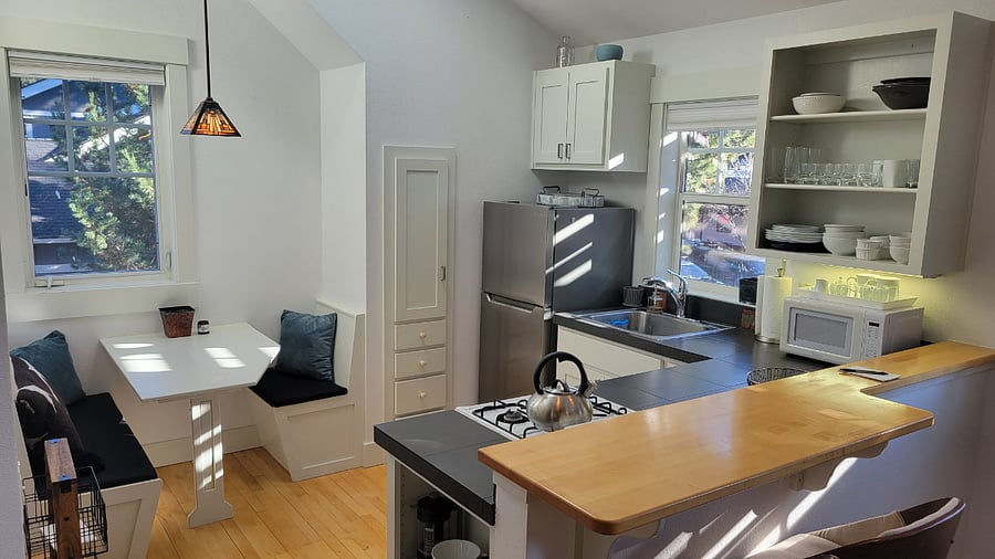 Furnished Finder property 716758_1 photo 16