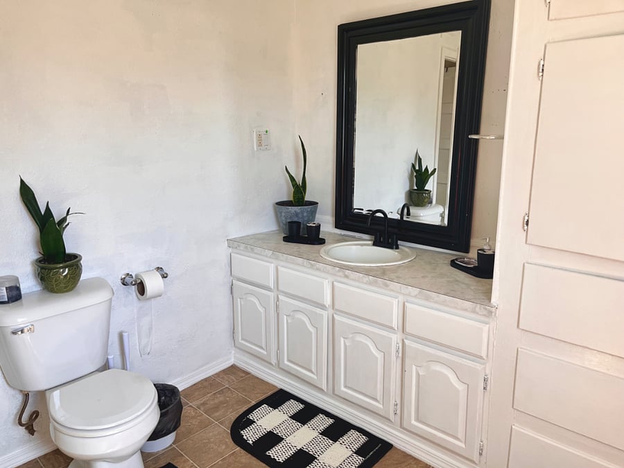 Private bathroom en-suite