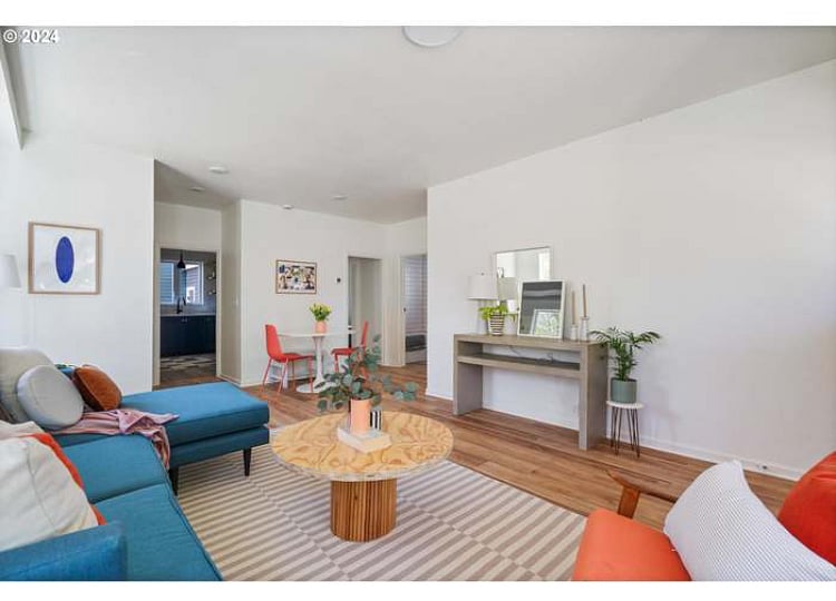 Furnished Finder property 716793_1 photo 3