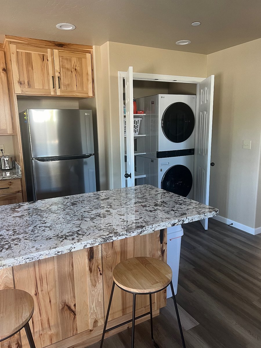 Furnished Finder property 716807_1 photo 3