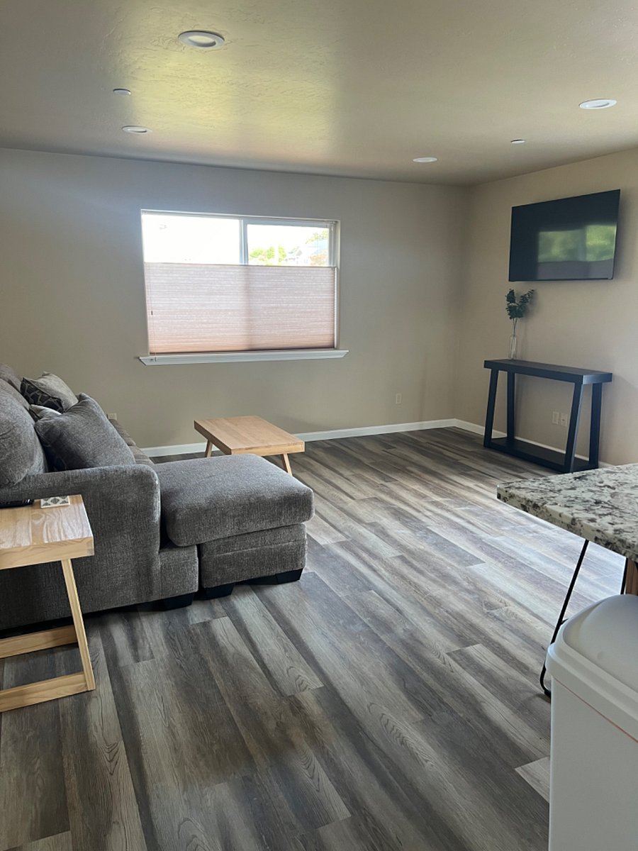 Furnished Finder property 716807_1 photo 9