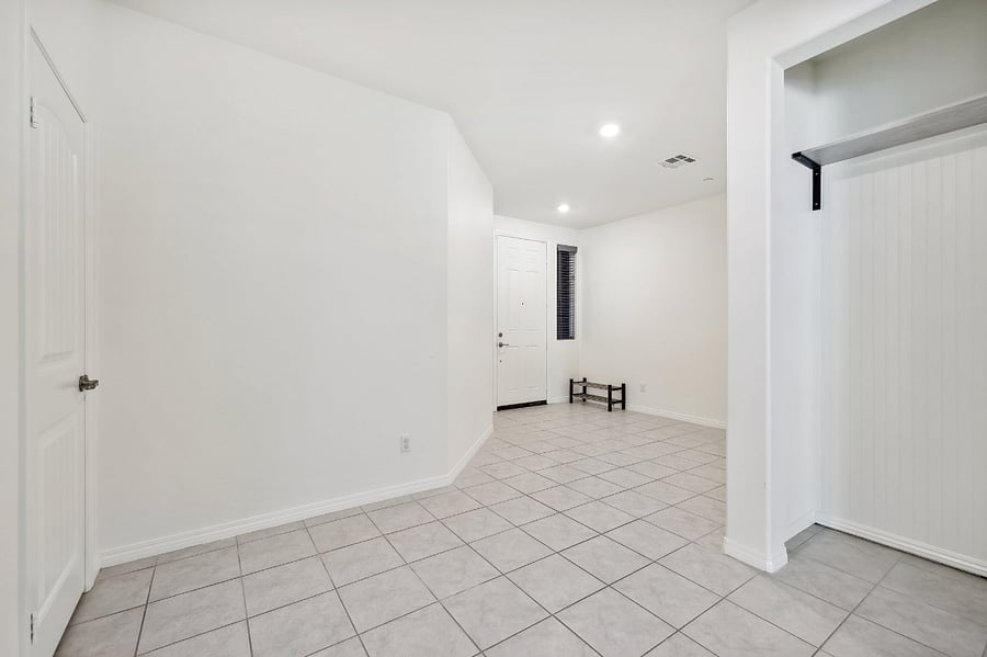 Furnished Finder property 716836_1 photo 77