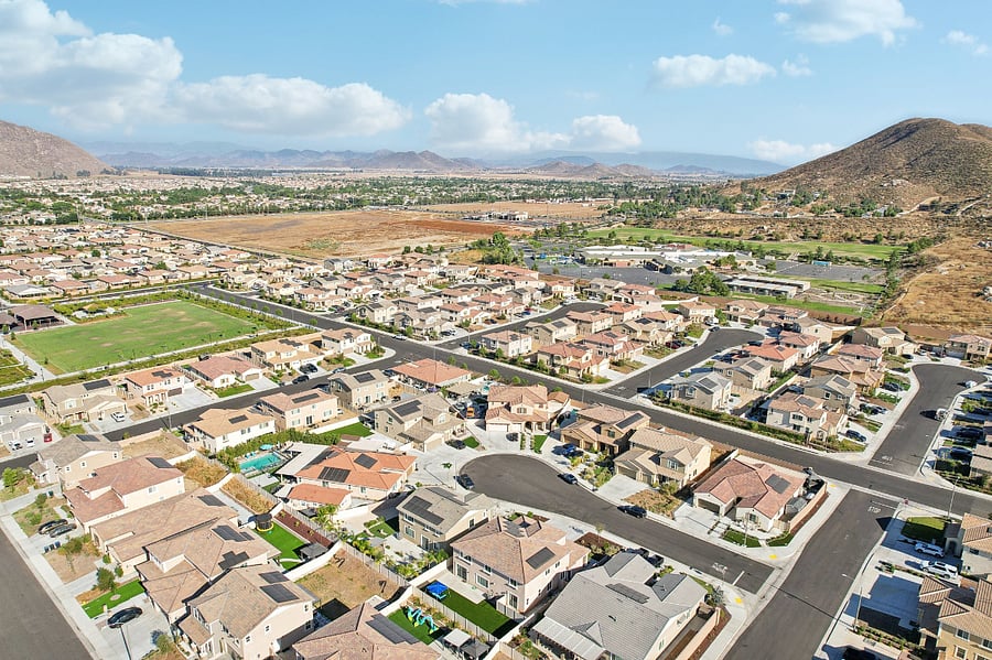 Just a stone's throw away from a nearby parkperfect for strolls and outdoor fun!