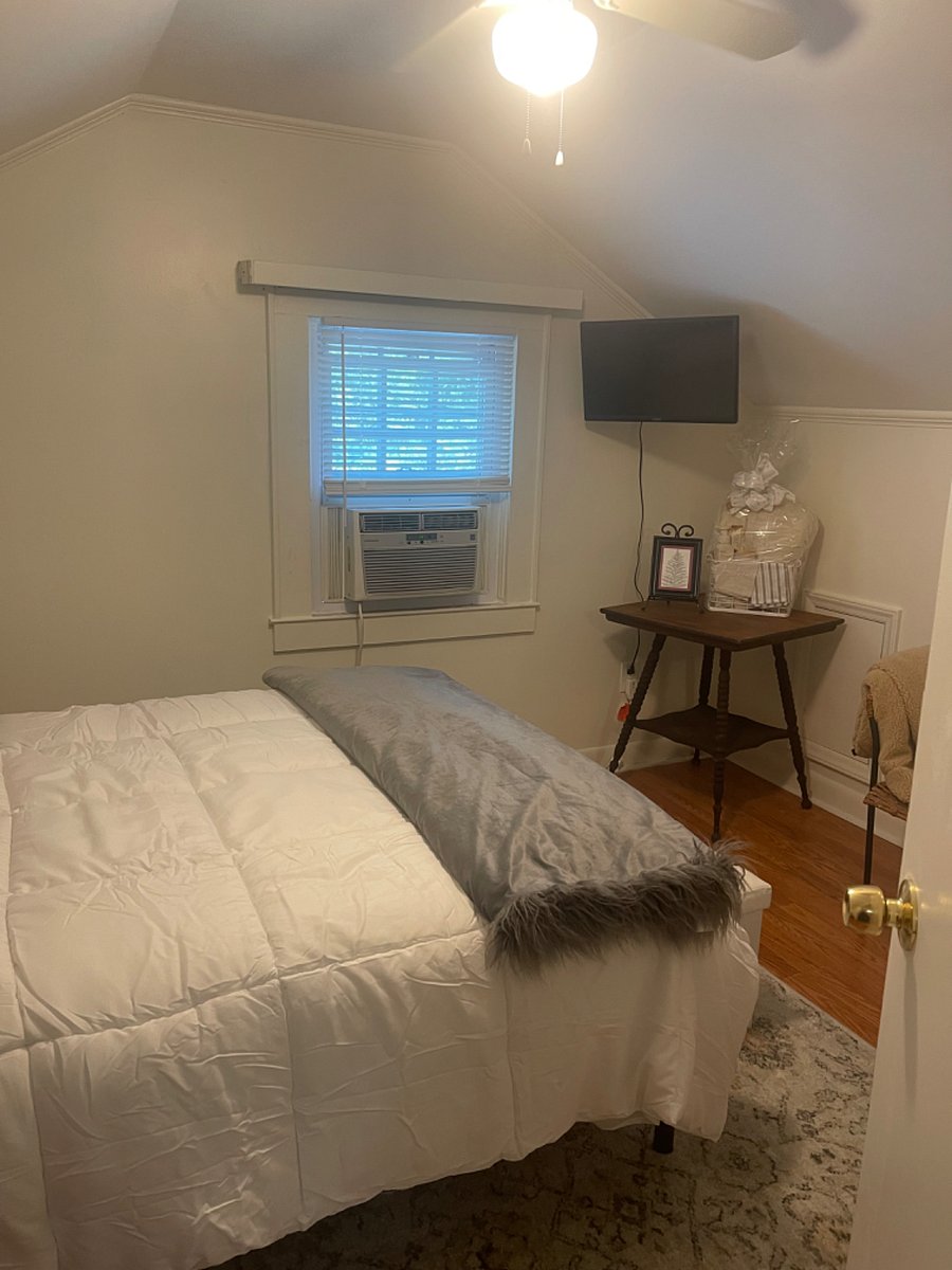 Furnished Finder property 716865_1 photo 21