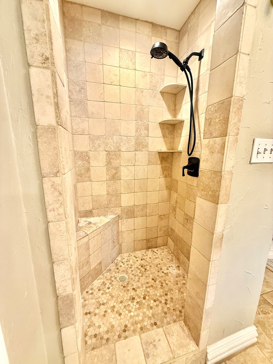 Furnished Finder property 716887_1 photo 25