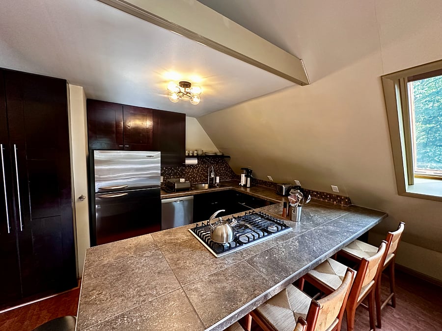 Furnished Finder property 716915_1 photo 3