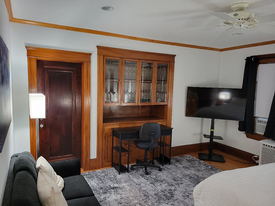 Furnished Finder property 716946_2 photo 3