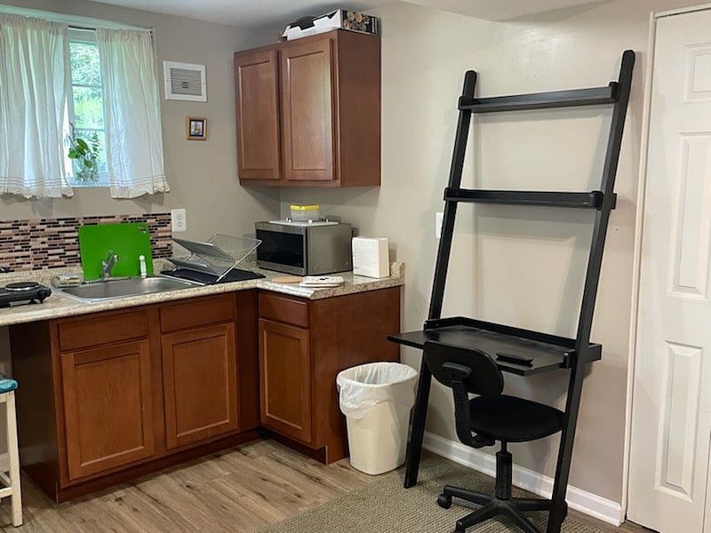 Furnished Finder property 716972_1 photo 3