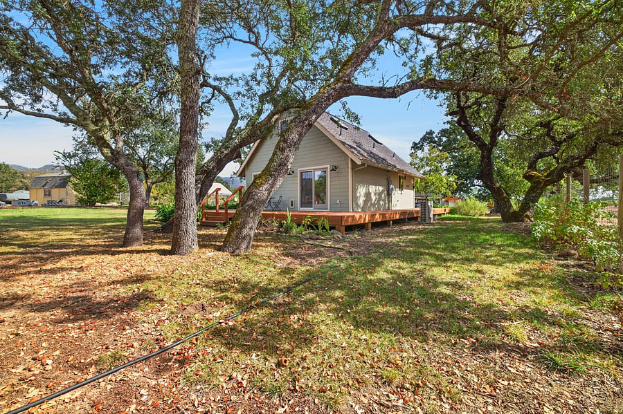 Furnished Finder property 716983_2 photo 11
