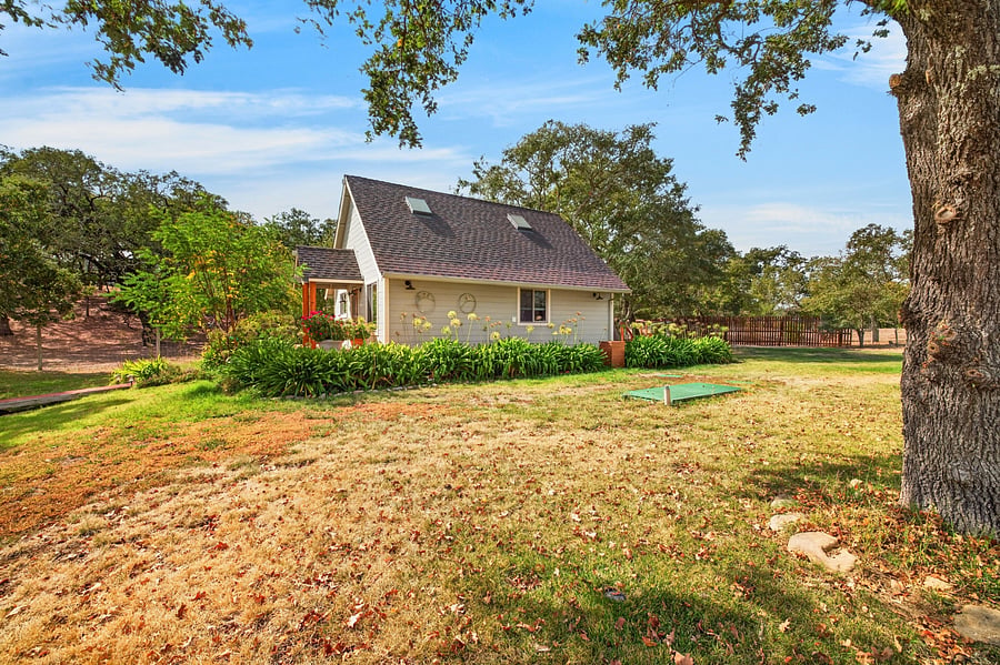 Furnished Finder property 716983_2 photo 13