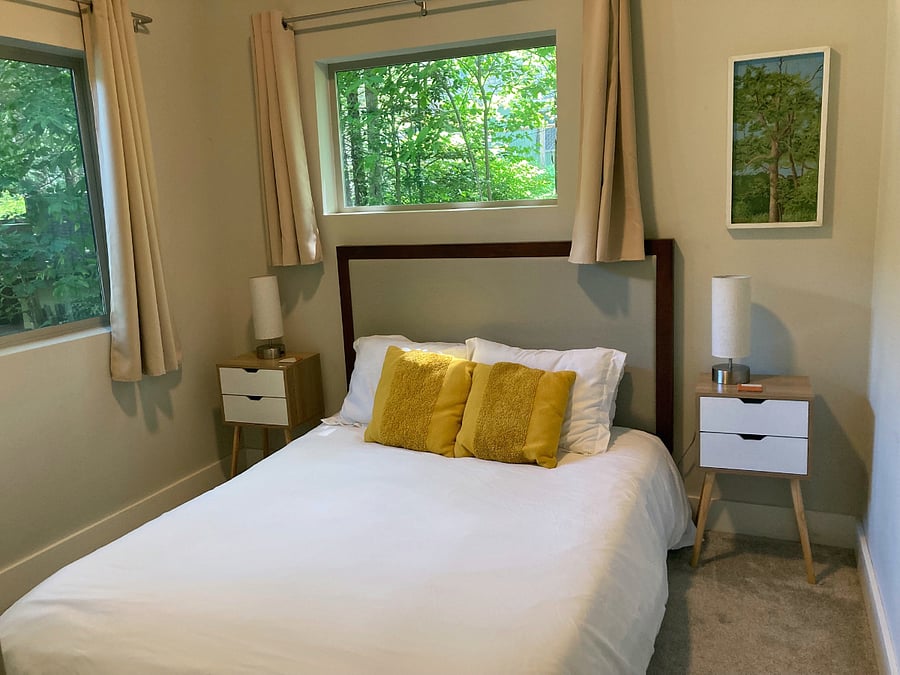 Queen bedroom upstairs