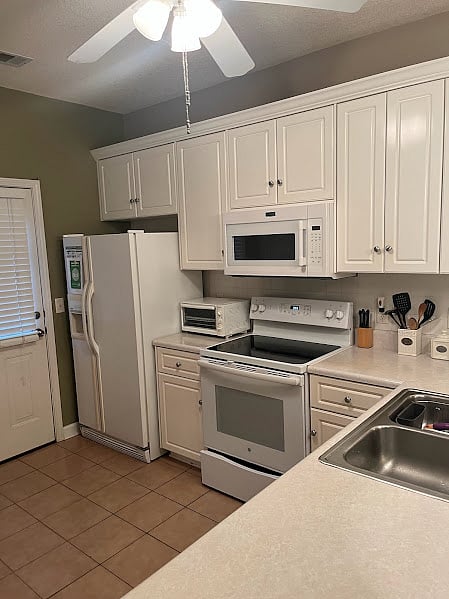 Furnished Finder property 716988_1 photo 33