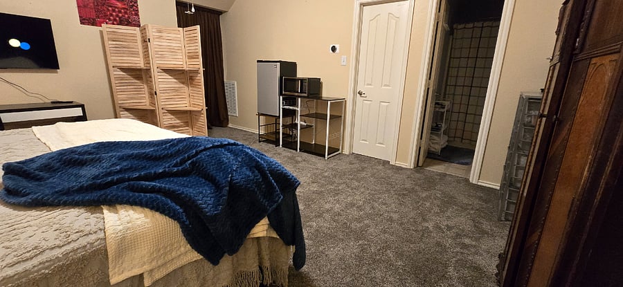 Furnished Finder property 716992_1 photo 6