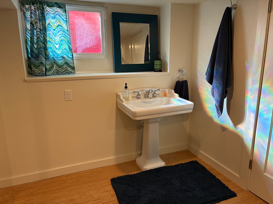 Studio apartment bathroom