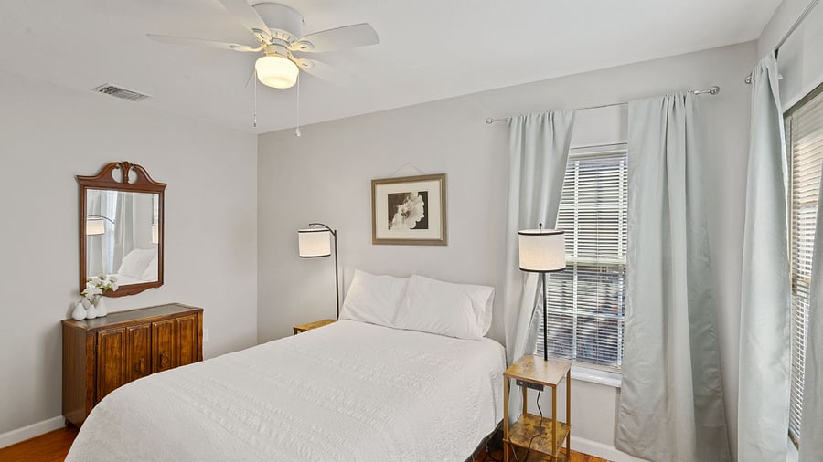 full size bed