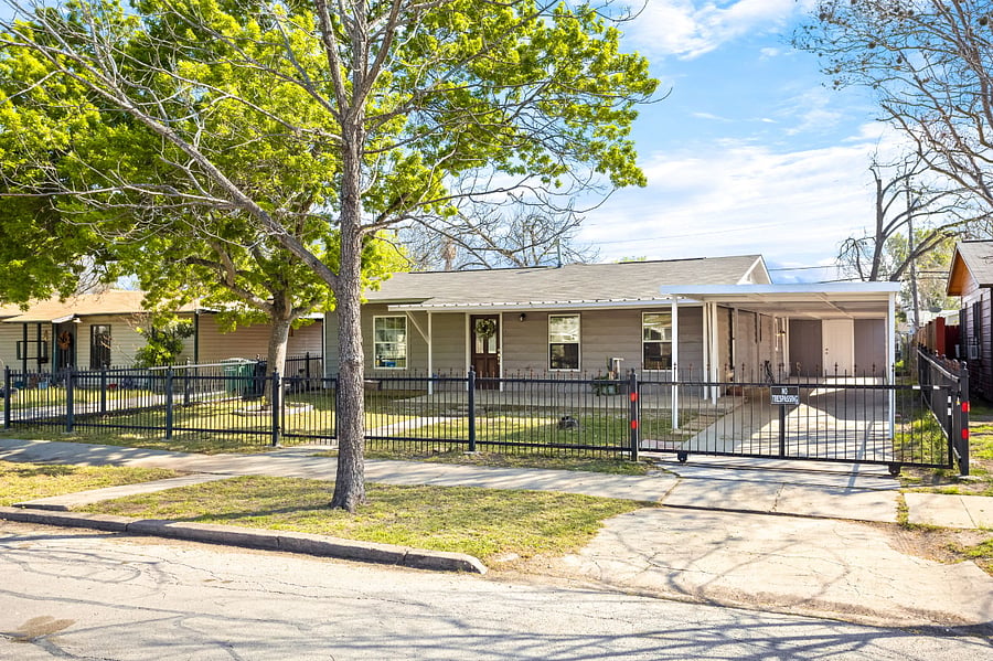 Furnished Finder property 717036_1 photo 21