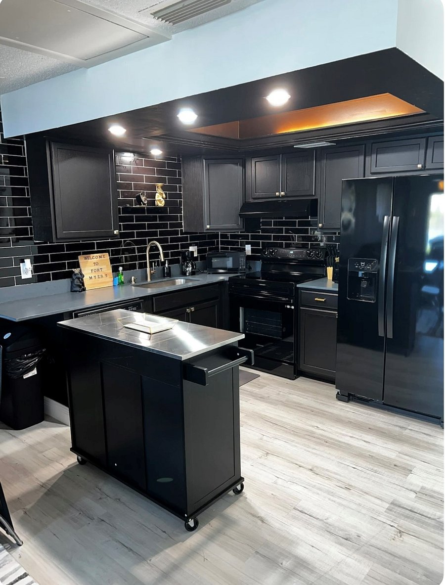 Furnished Finder property 717081_1 photo 11